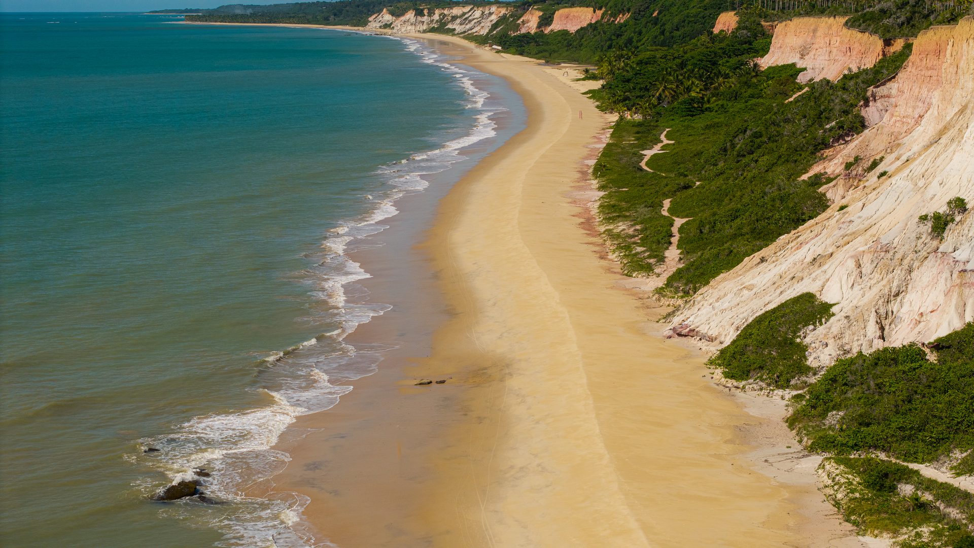 Praia e falésias de Taípe, página O Empreendimento