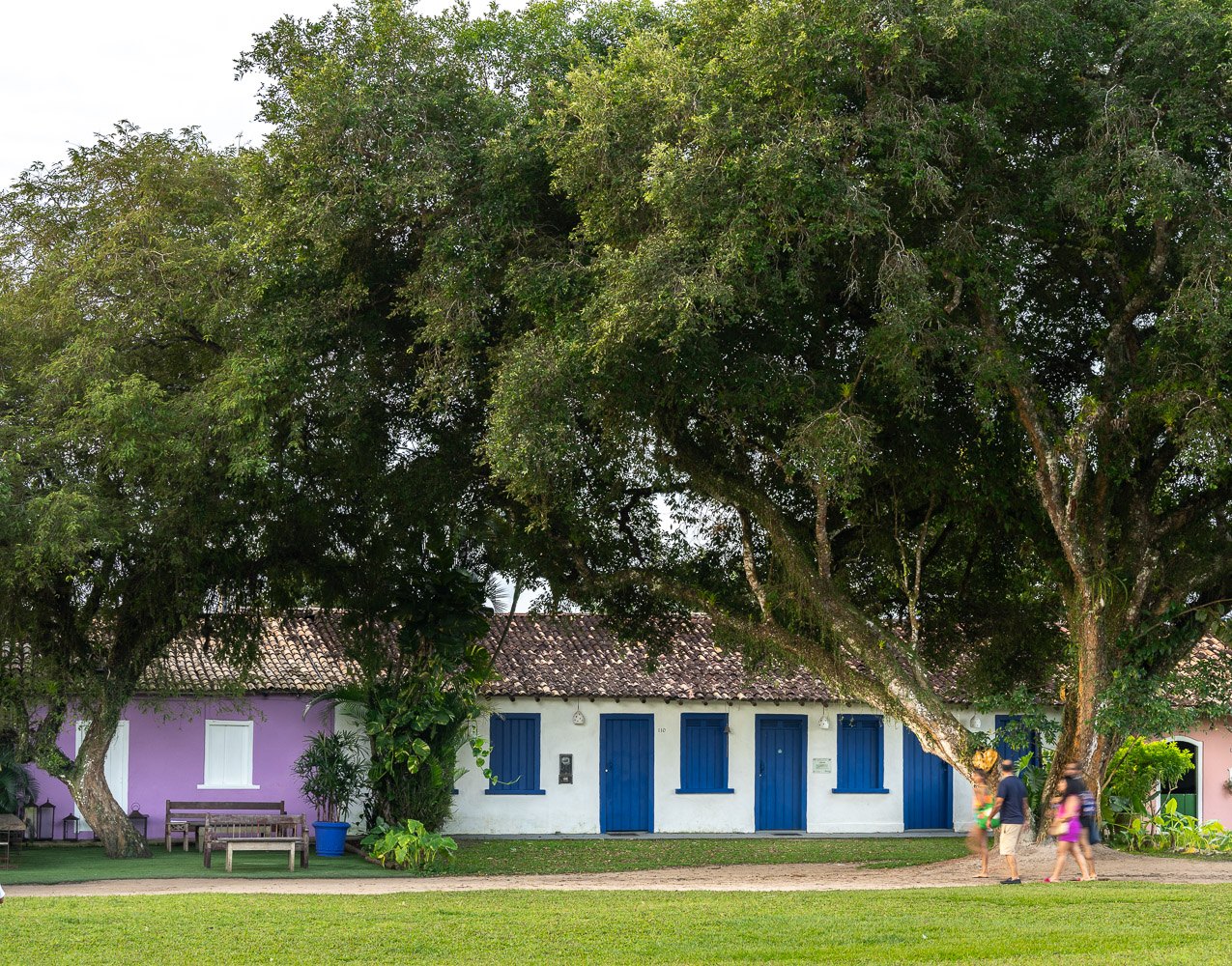 Casas coloridas do Quadrado de Trancoso, Bahia