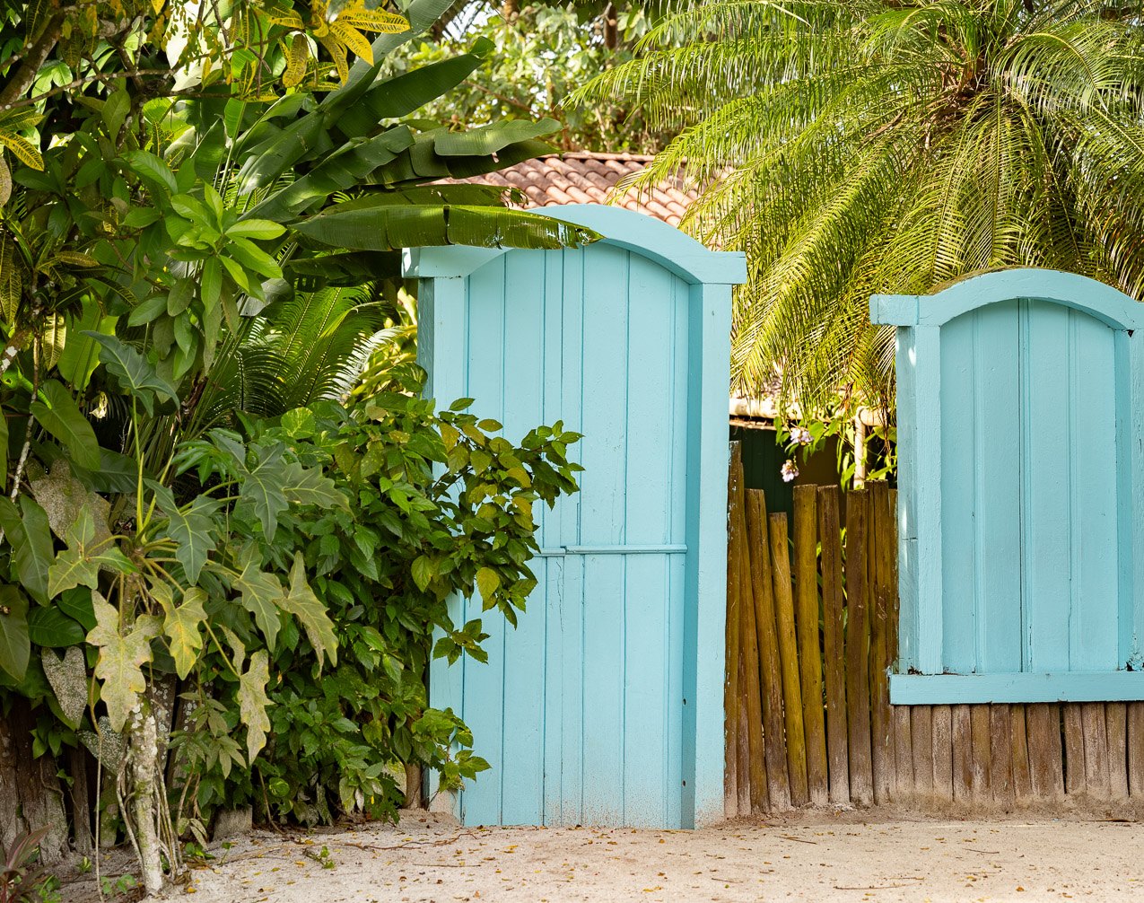 Vielas e casario colorido de Trancoso, Bahia